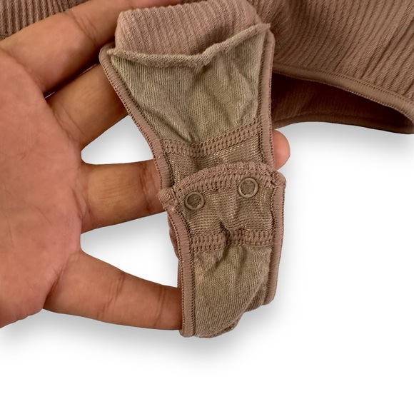 Skims Tan Ribbed Scoop Tank Stretch Lightweight Bodysuit Size Large/XL - Picture 7 of 10